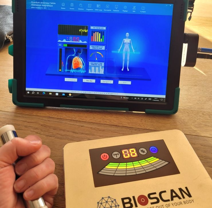 Lucy Savigny NATUROPATHE